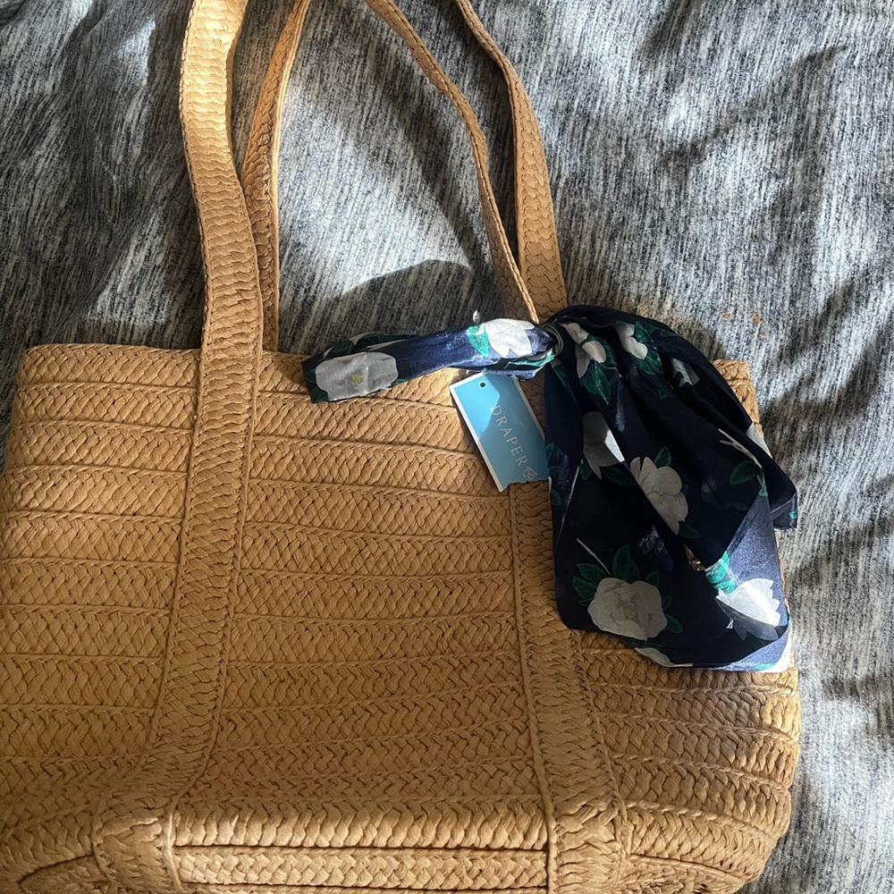 Draper James everyday straw purse with tags